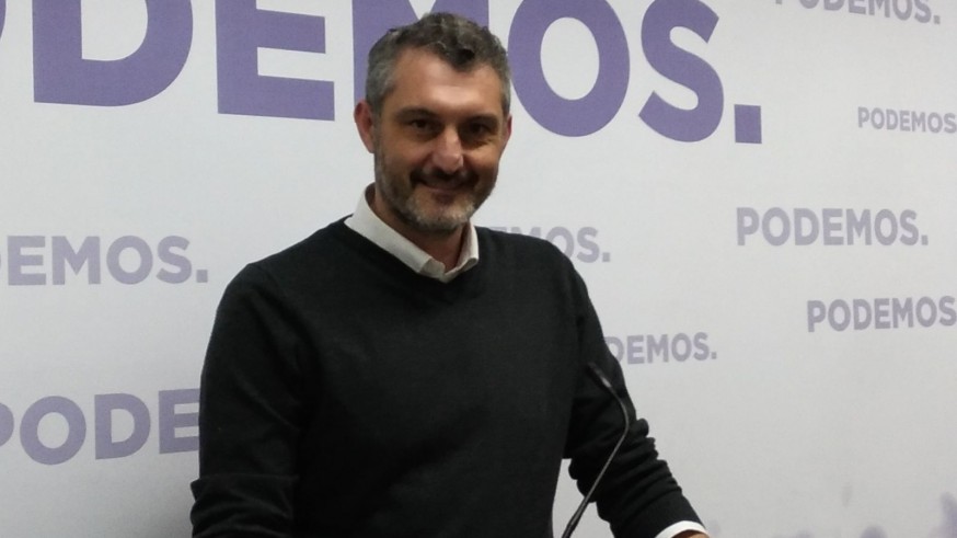 Oscar Urralburu en rueda de prensa