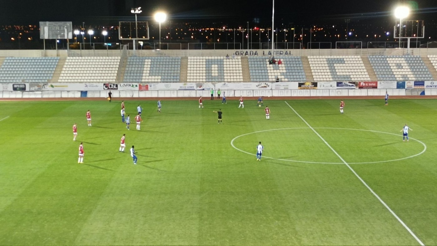El Lorca Deportiva remonta y se consolida en el playoff a costa del Imperial (3-2)