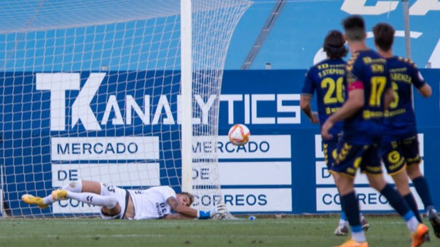 El UCAM Murcia se despide de la 1ªRFEF con derrota (1-2) 