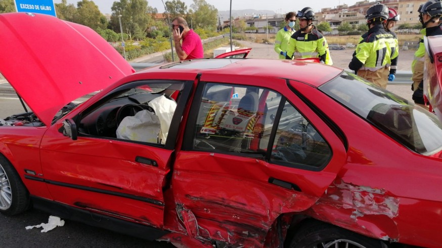 Cuatro heridos leves en un accidente de tráfico ocurrido en la autovía Lorca-Águilas