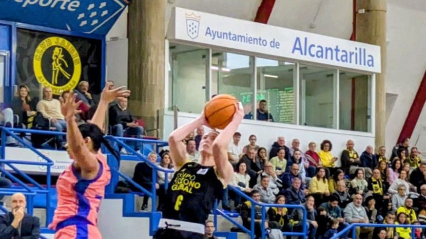 El Hozono Global Jairis convence ante el Baxi Ferrol (81-62)