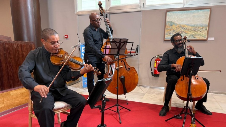 "Blaubeeren", Els Joglars y Luz Casal, al festival de San Javier