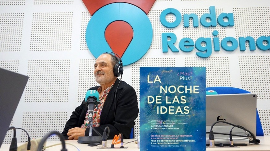 Con Patricio Hernández y Hélène Audouit hablamos de La Noche de las Ideas, en la que se hablará de crisis ecológica y democracia