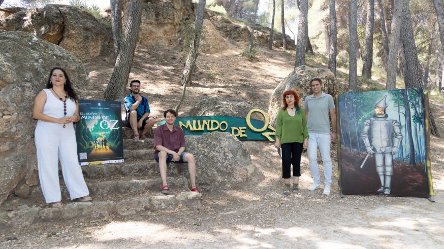 Caravaca. Las Fuentes del Marqués se convierten en una travesía mágica inspirada en "El Mago de Oz"