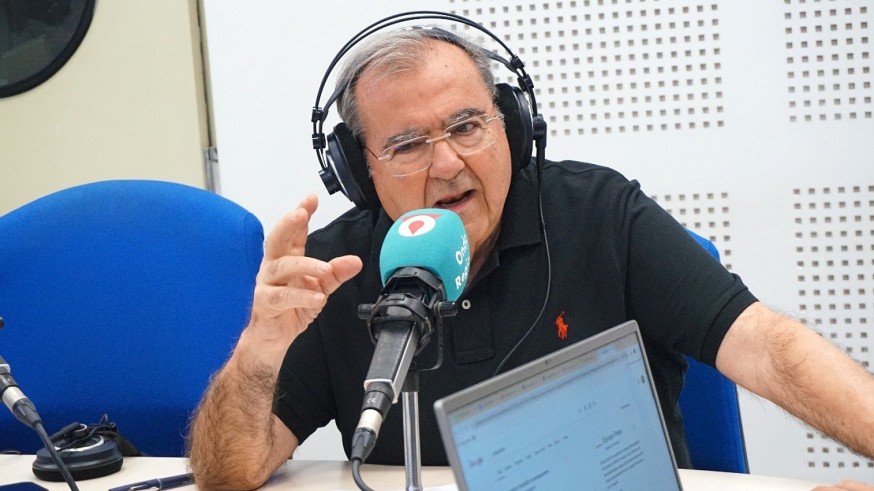 Momentazo clásico. Juan González Cutillas nos habla de influencias y mestizaje con Piazzolla, Cathy Berberian y The Beatles, Williams y de Falla
