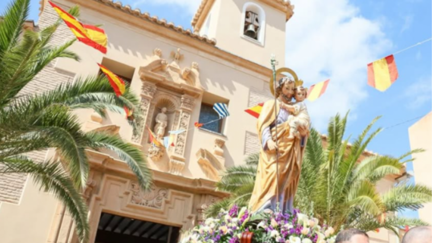 Barrios y pedanías. El barrio de San José de Lorca recurre al teatro para financiar el nuevo retablo de su iglesia