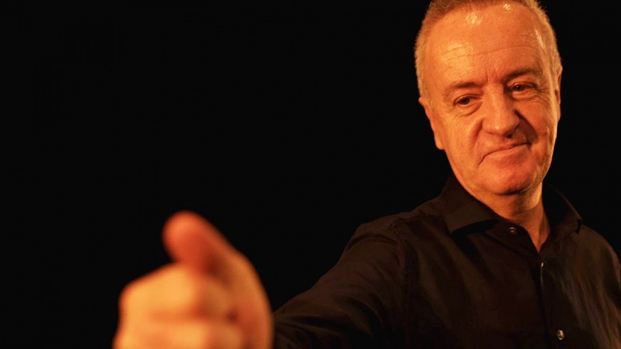 El actor Carlos Hipólito durante la representación de 'Oceanía'