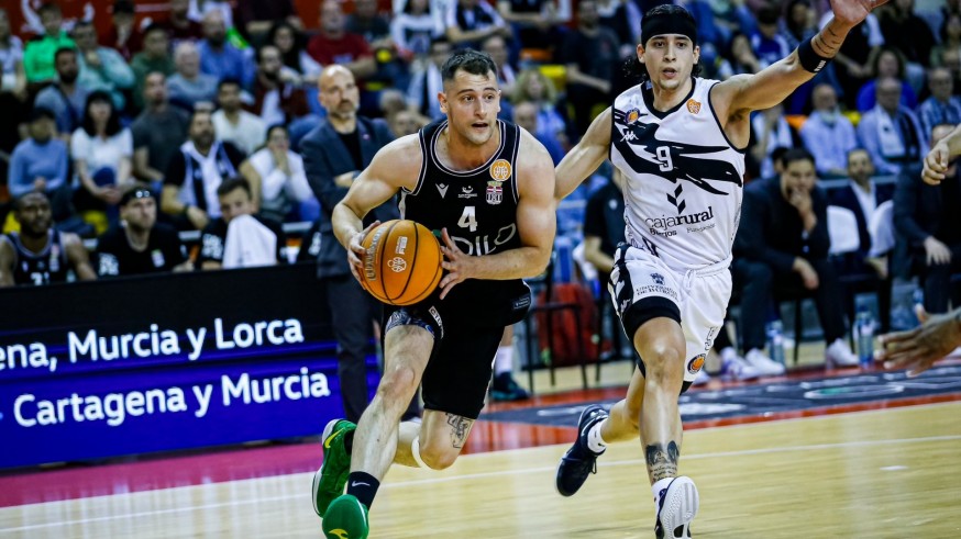 El Odilo Cartagena mete un pie en los playoff de ascenso a ACB