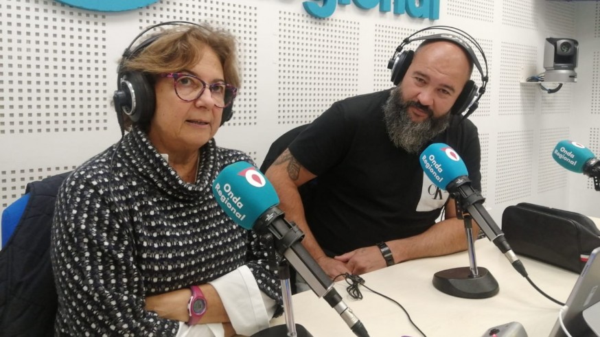 José García Vila y Encarna Aguirre. Integrantes de la Asociacion Rascasa en el programa ' Tarde Abierta'