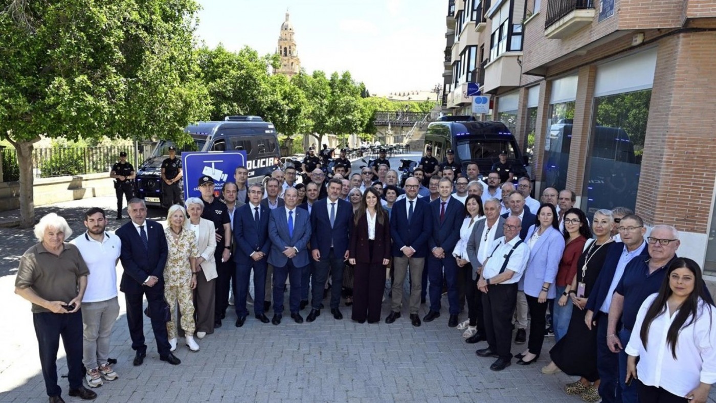 Rebeca Pérez garantiza estabilidad en el Ayuntamiento de Murcia y anuncia un refuerzo de la seguridad