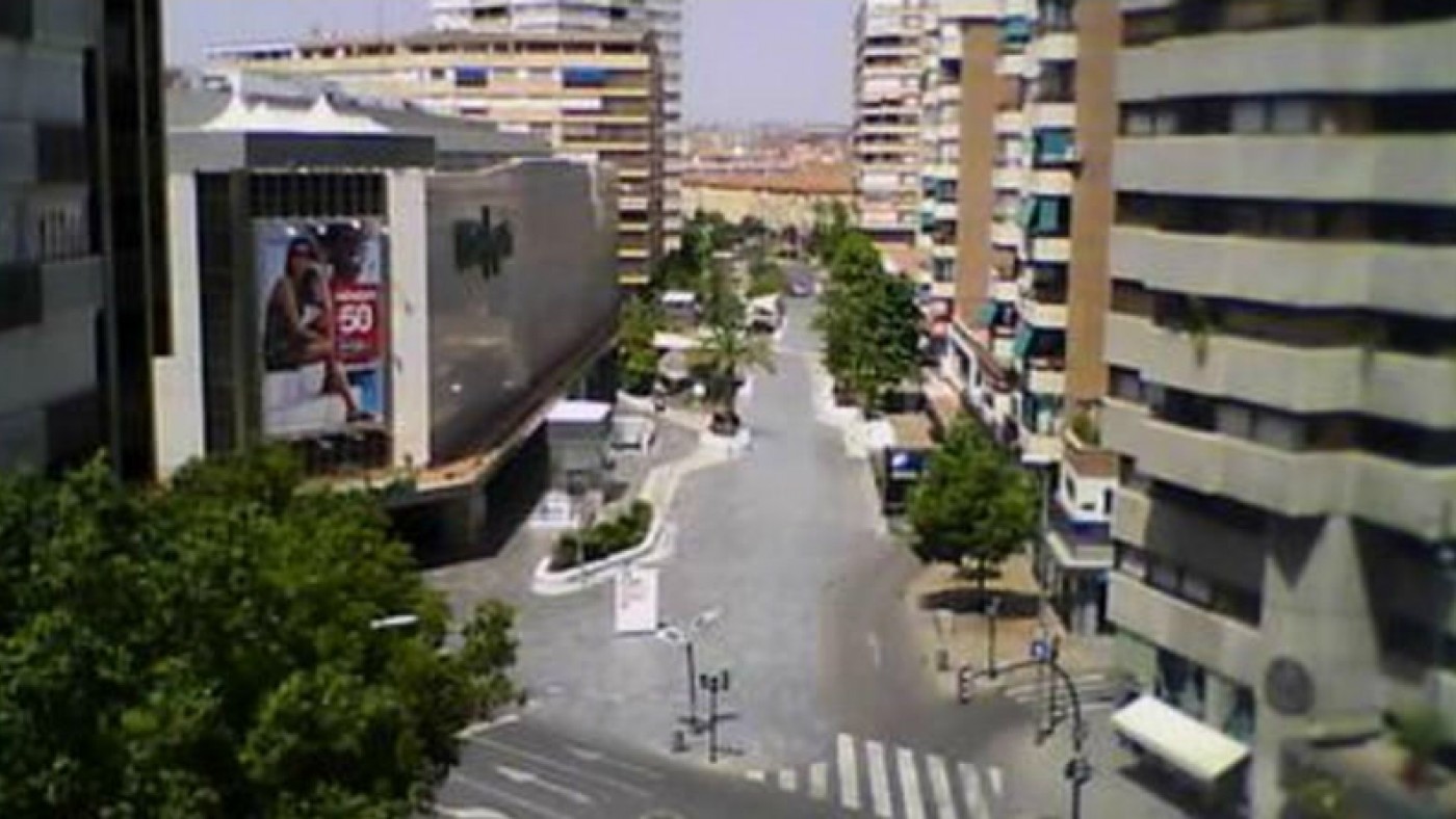 Avenida de la Libertad despejada