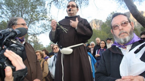 Padre Fracisco Oliver en una imagen anterior al confinamiento 