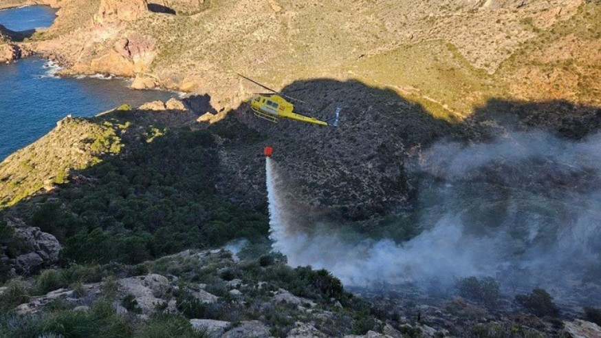 Estabilizado el incendio de Cabo Tiñoso