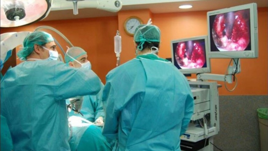 El hospital de Cieza, pionero en cirugías endoscópicas no invasivas 