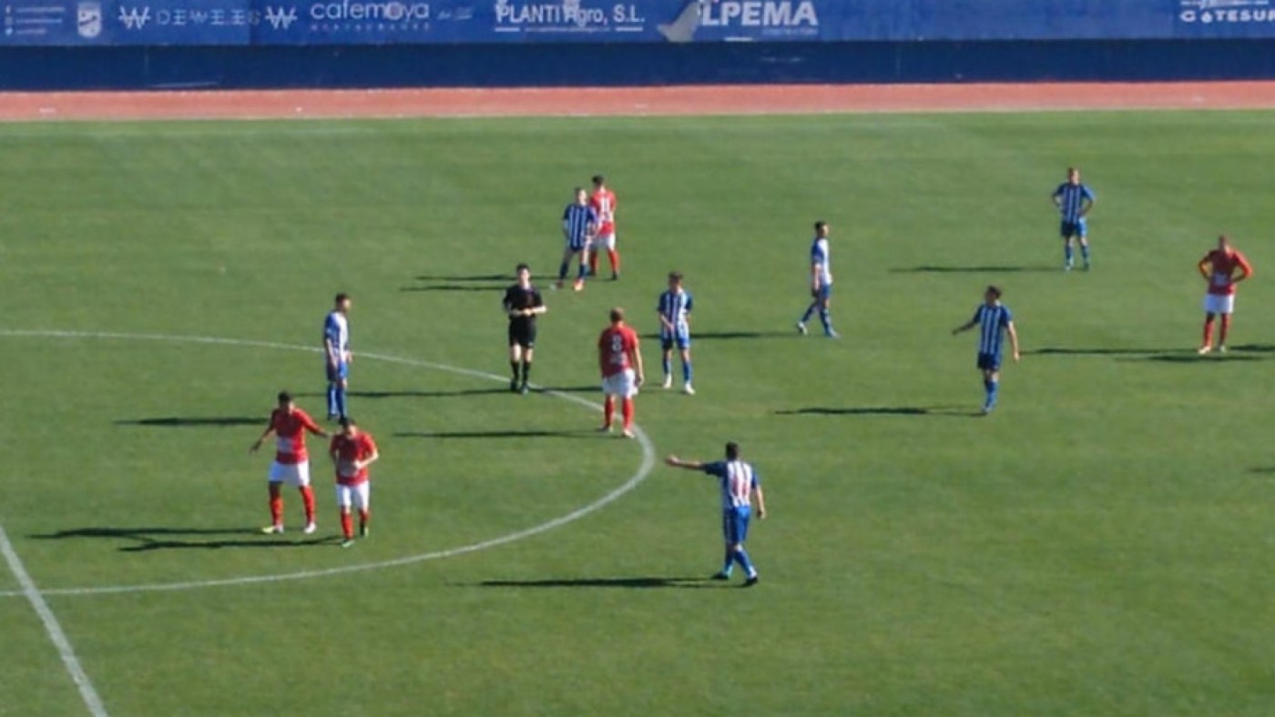 El Lorca golea 6-2 al Huercalovera 