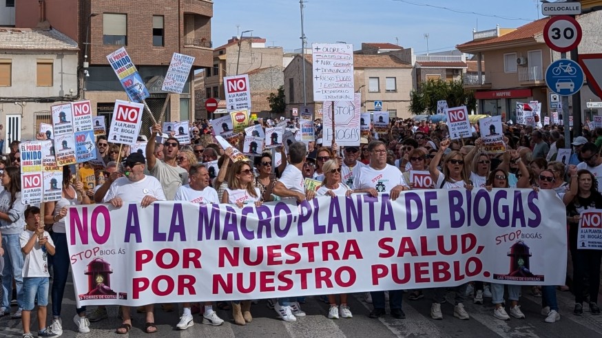 Protesta de los vecinos de Las Torres de Cotillas contra la planta de biogás