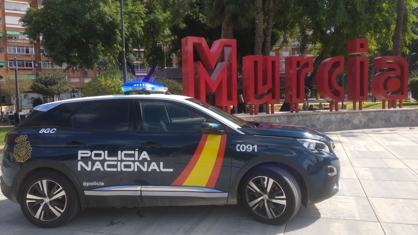 Detenido por agredir a un vigilante de seguridad en un establecimiento de Murcia
