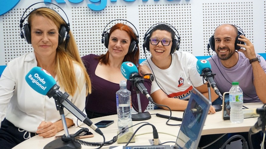 La hora pájara. Hoy nos visitan Carmencita Murcianica, Alba del Campo y Juanfran