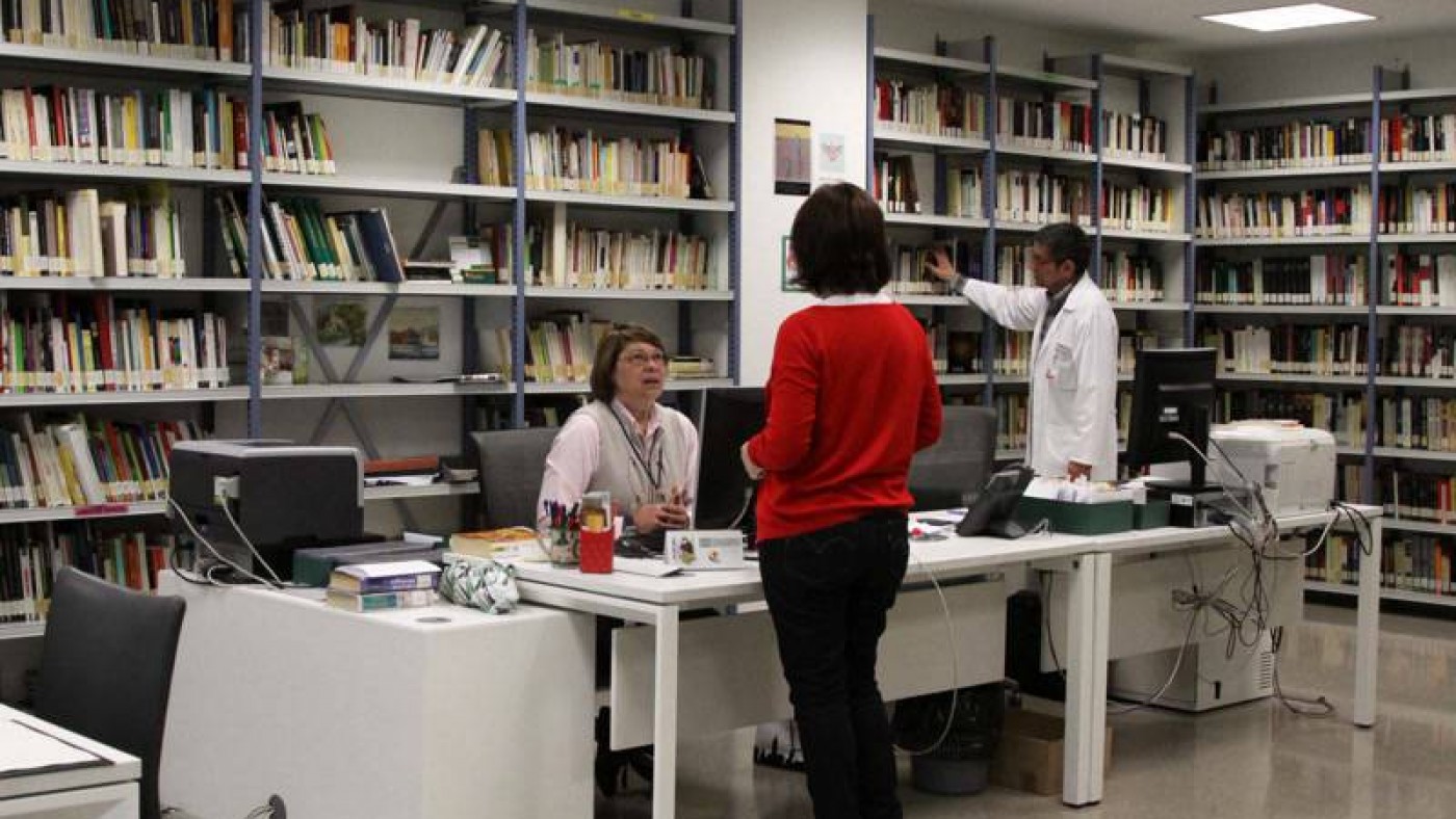 Biblioteca en el Hospital La Fé, Valencia. LA FÉ DEPARTAMENT DE SALUT