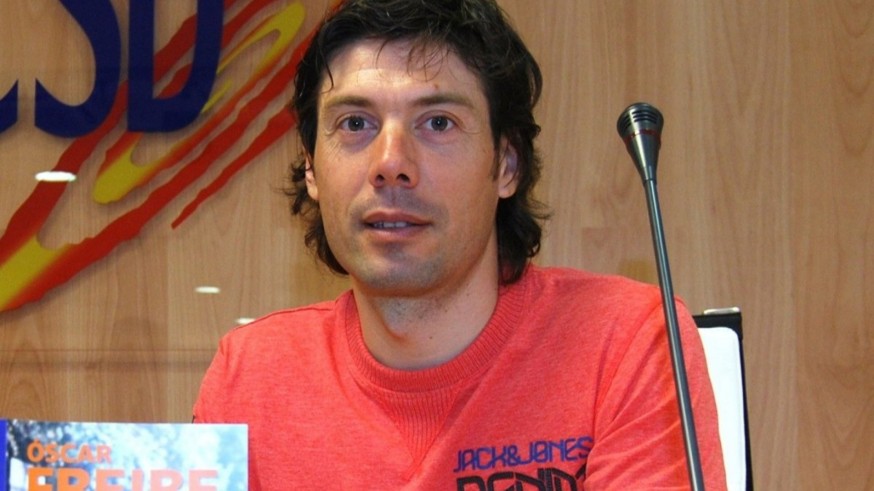 Condenan al exciclista Óscar Freire por un delito de vejaciones a su expareja