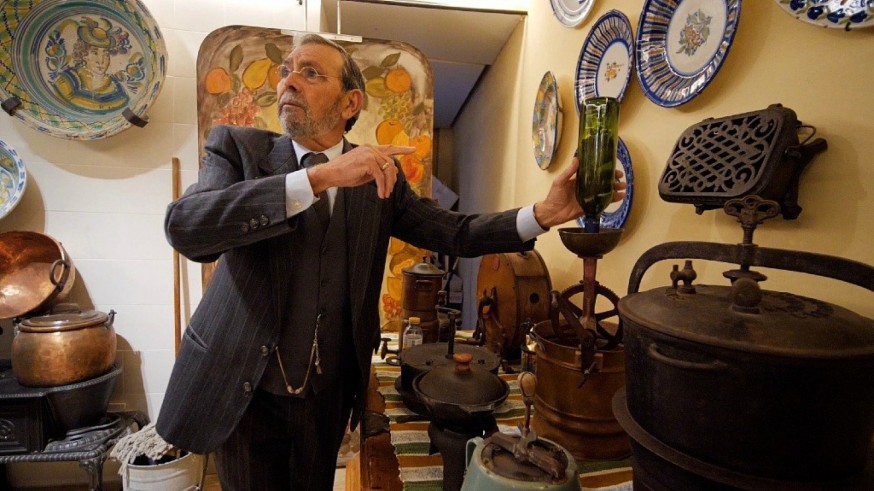 Con Alfonso Martínez hablamos con Juan Jódar, coleccionista de Lorca de antigüedades