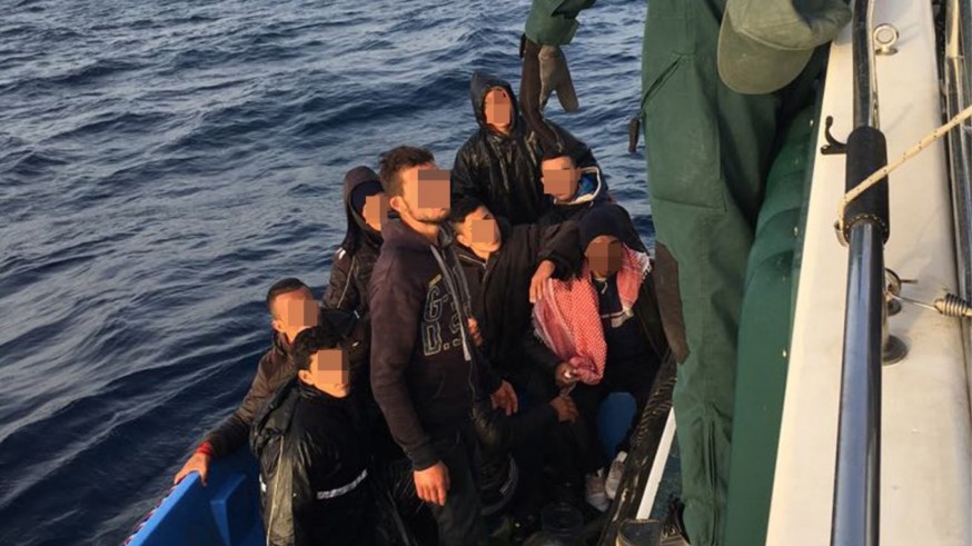 Patera interceptada en aguas de Cabo de Palos