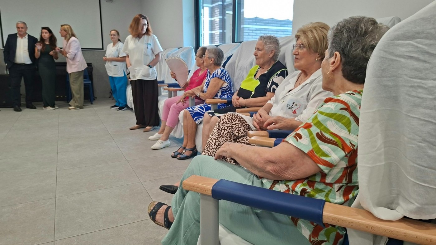 Familiares de personas con alzhéimer reclaman agilizar los trámites para acceder a los servicios de Dependencia
