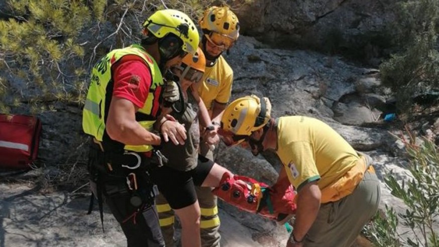 Rescatan a una senderista en Fuente Caputa 