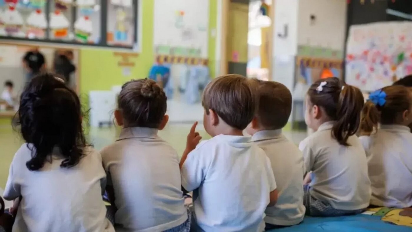 CCOO denuncia la apuesta de López Miras por la educación privada y las Guarderías aplauden la medida, pero con cautela