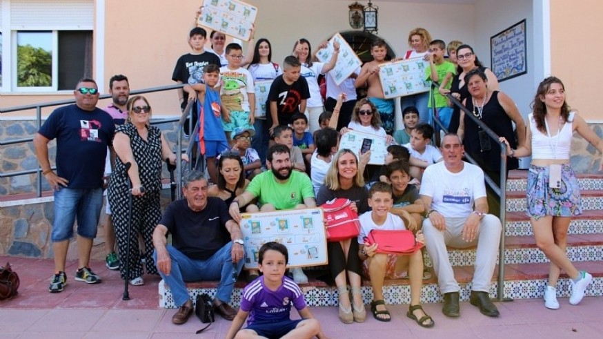 La asociación 'La Charca' de Totana mantiene en verano sus actividades de ocio para niños con hemofilia