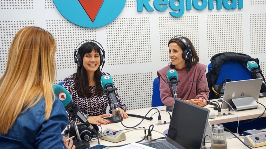 María José Centenero y Ana Salar hablamos en Café para dos de brecha de género en las reporteras o invisibilidad de la mujer a partir de una edad