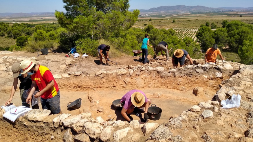 EN MI MALETA DE VIAJE. Concluyen las excavaciones del yacimiento de la Edad de Bronce de Jumilla