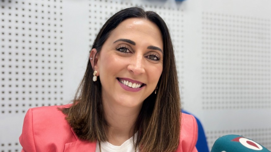 Sara Rubira: "Aplaudimos la defensa por parte de Feijóo de un Plan Nacional del Agua; no puede ser que nos quiten el 50% de los recursos"