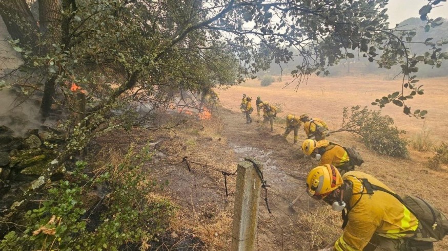 La Región de Murcia mantiene medios y personal en la lucha contra los grandes incendios de Madrid, Ávila y Toledo 