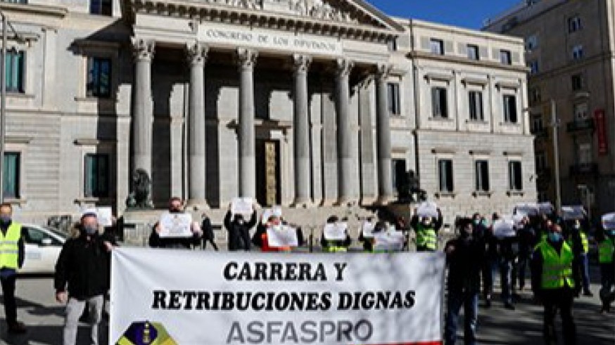 La Asociación de Militares convoca manifestaciones para exigir subida de sueldos