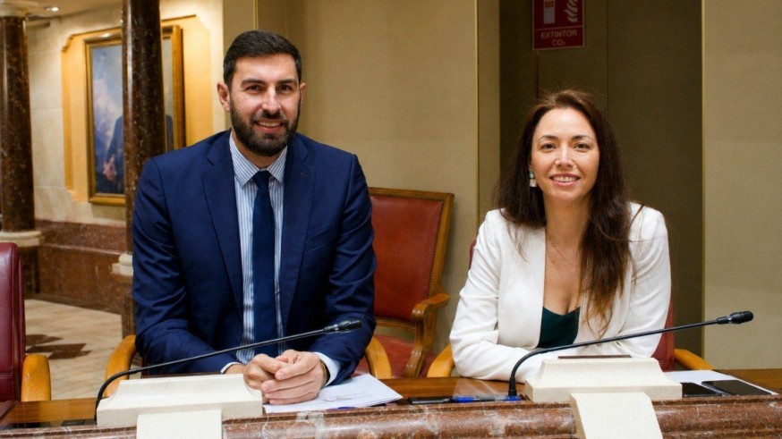 Antelo y Martínez exigen un cordón sanitario al PSOE