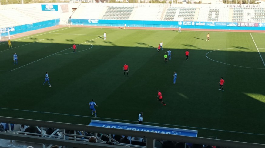 El Lorca Deportiva impone su pegada ante el Plus Ultra (2-0)