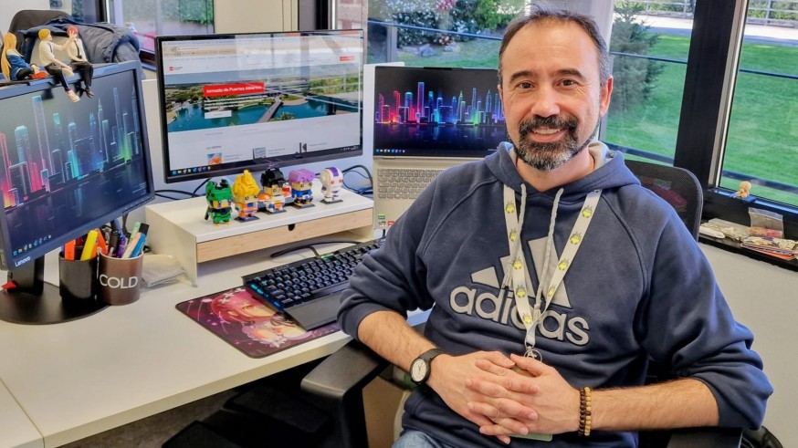 Enrique Puertas alerta del uso inconsciente de datos personales en la inteligencia artificial