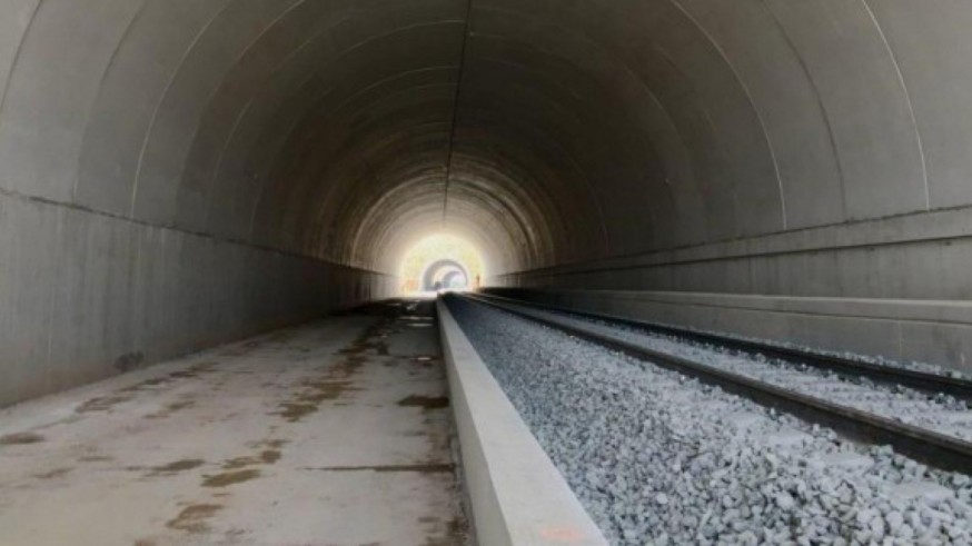 Despierta CT entrega 12.000 firmas por la recuperación del tren Cartagena-Madrid