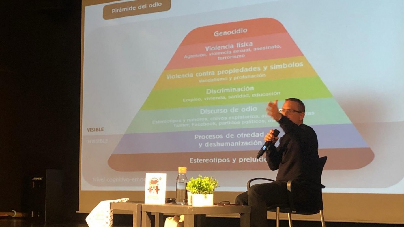 Miquel Ramos: "Los periodistas debemos tomar partido cuando alguien difunde discurso de odio"