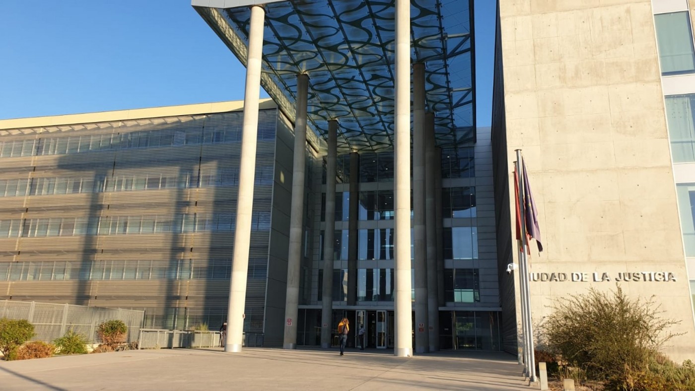 Jueces y fiscales convocan un paro de diez minutos contra la reforma del acceso a la carrera judicial