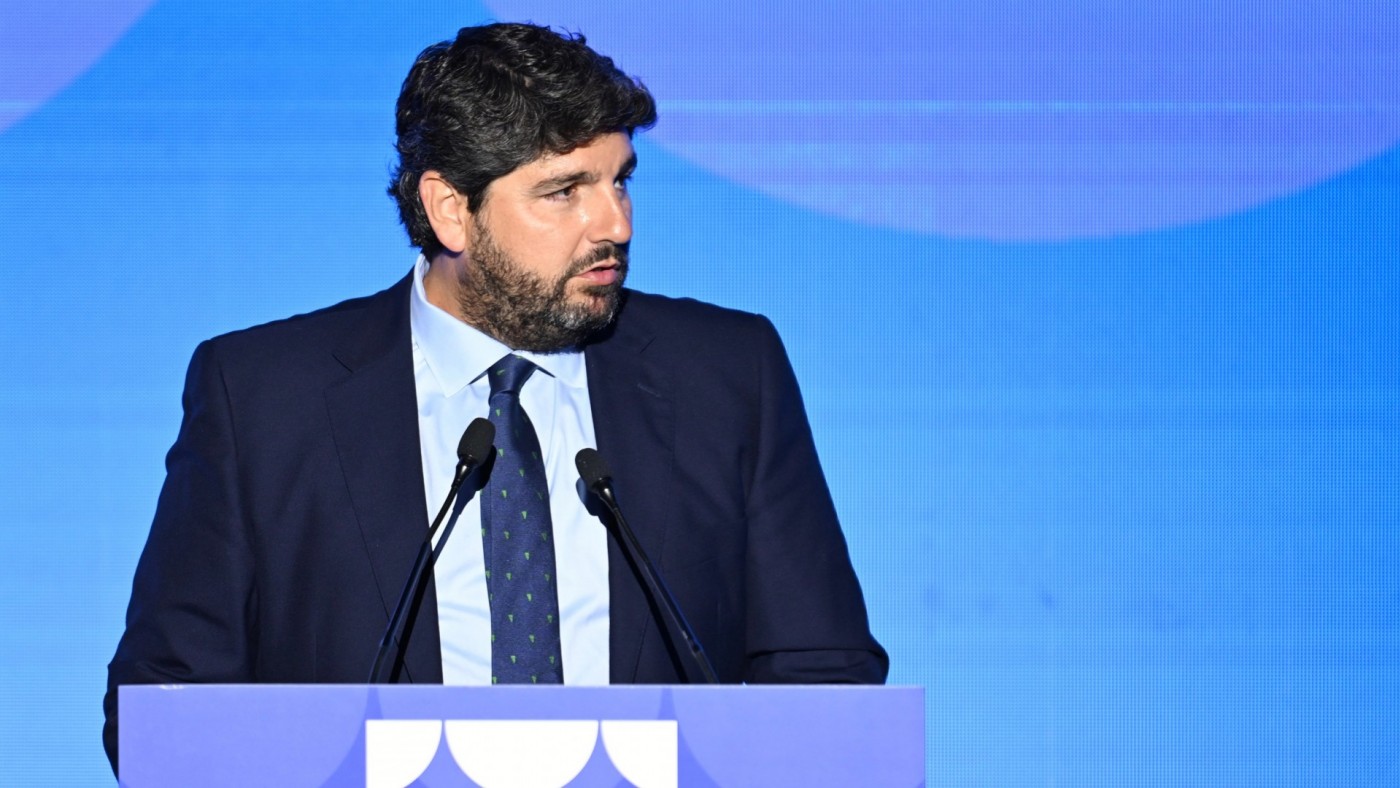 López Miras: "Cada día sin un pacto nacional del agua es un día perdido para el futuro del país"