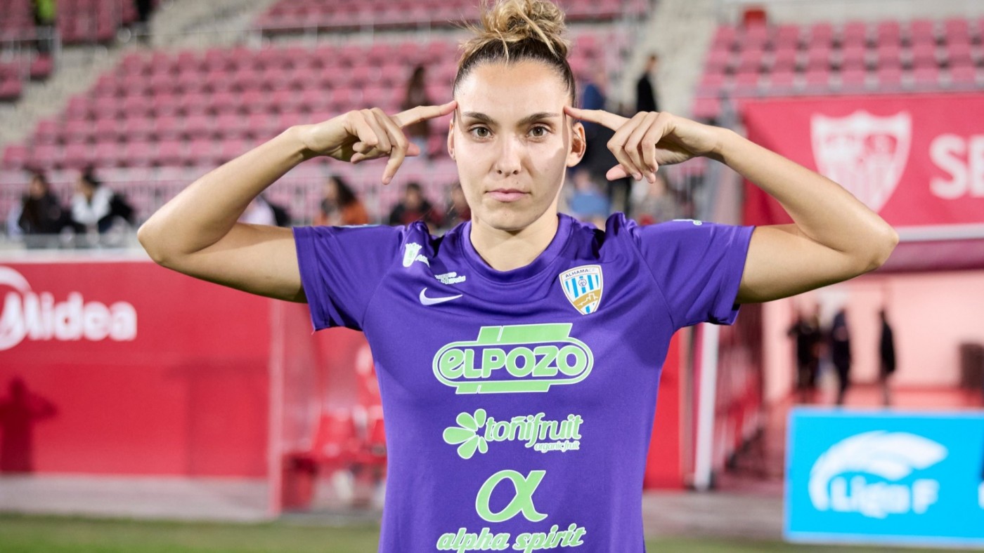 Yiyi: "El buen rollo y la unión es lo que hace fuerte al Alhama ElPozo"