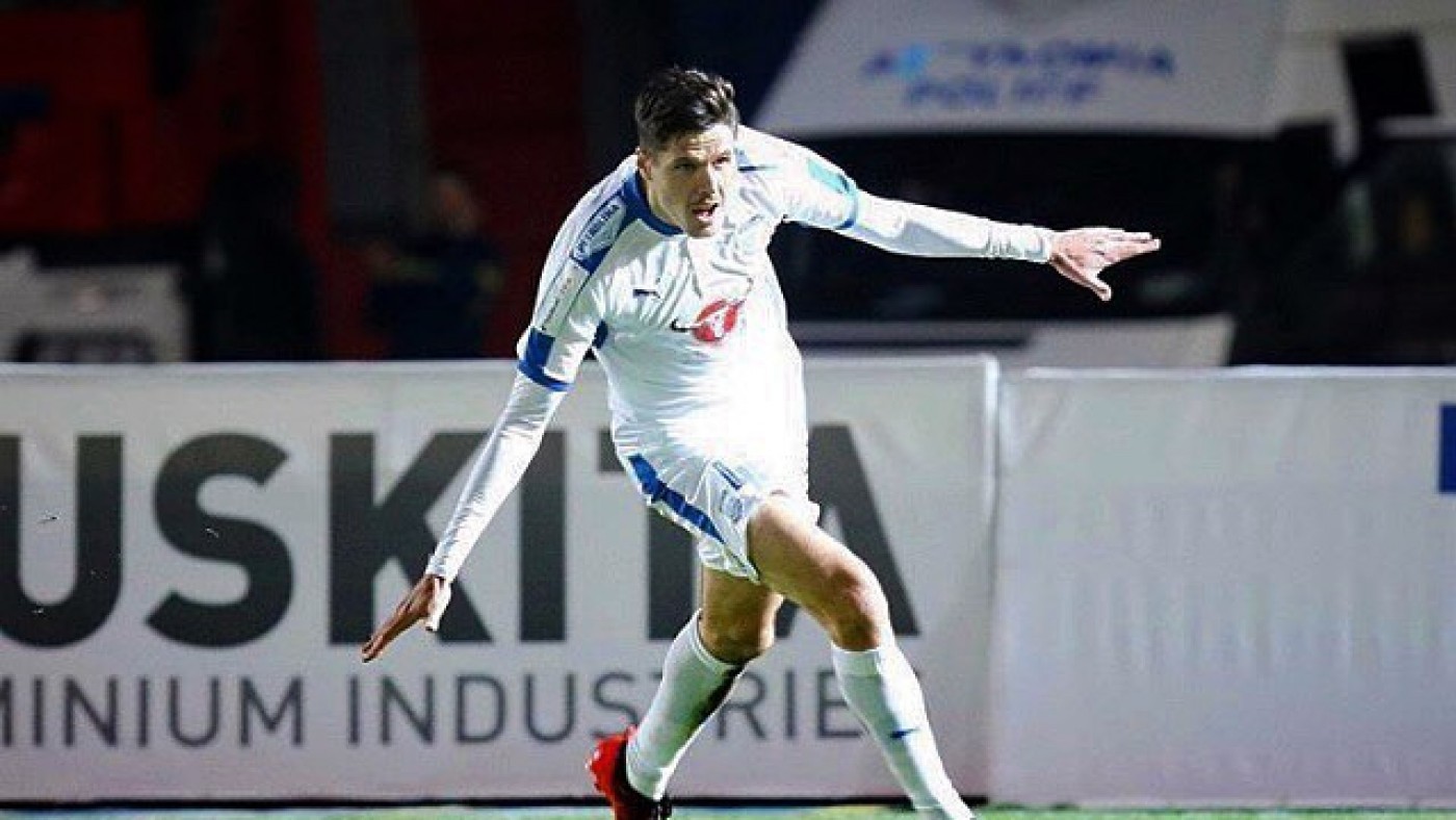 Héctor celebra un gol con la camiseta del Apollon. Foto: Apollon Limassol
