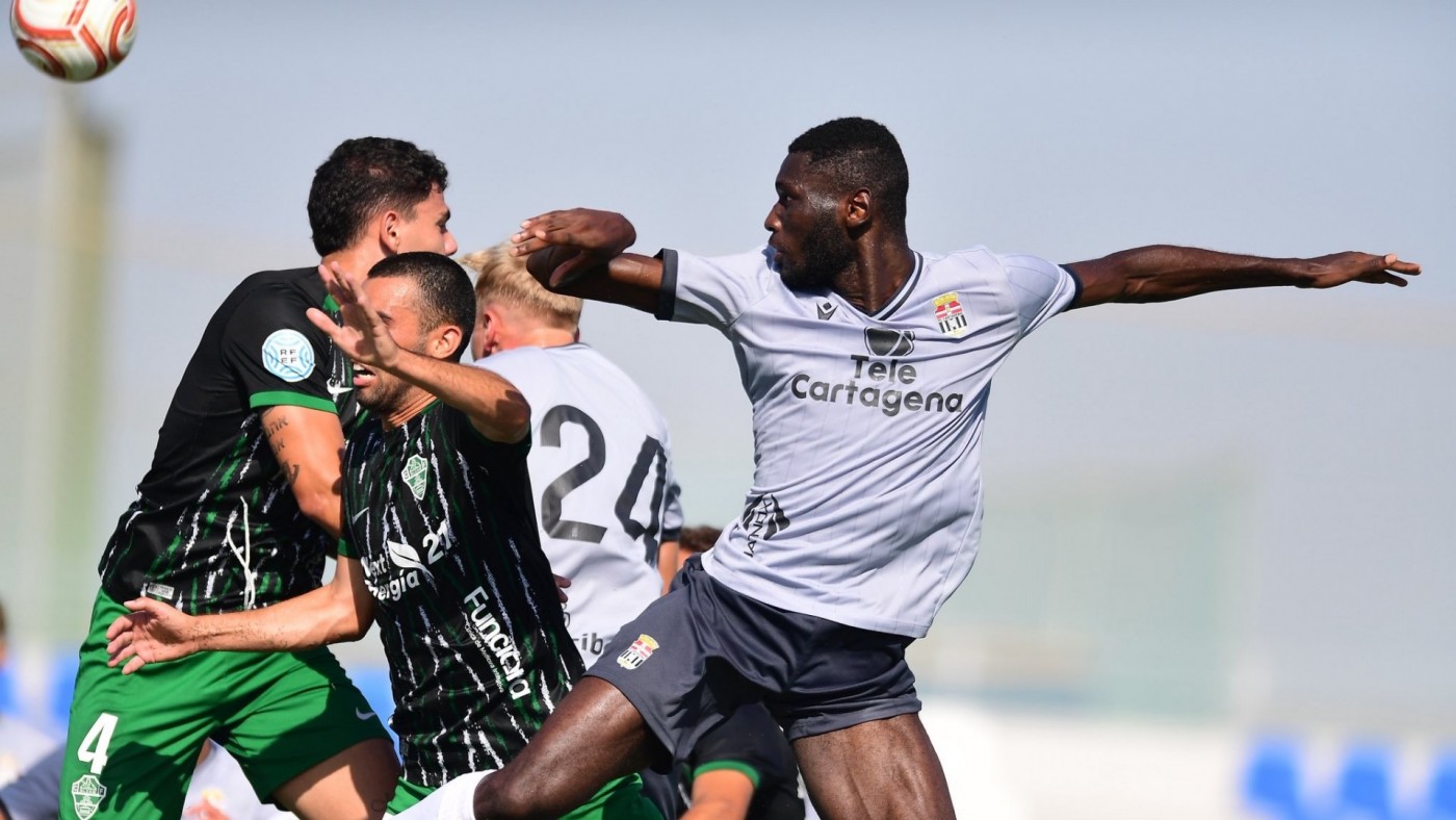 El Cartagena cae ante el Ilicitano en su penúltimo amistoso (0-2)