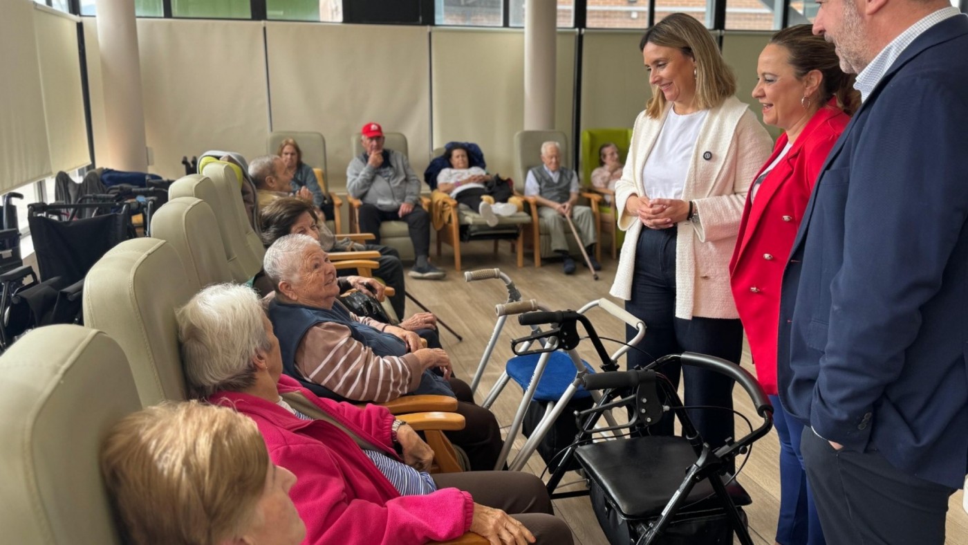 Más de 100 residencias de la Región de Murcia se transforman para mejorar la atención a los mayores