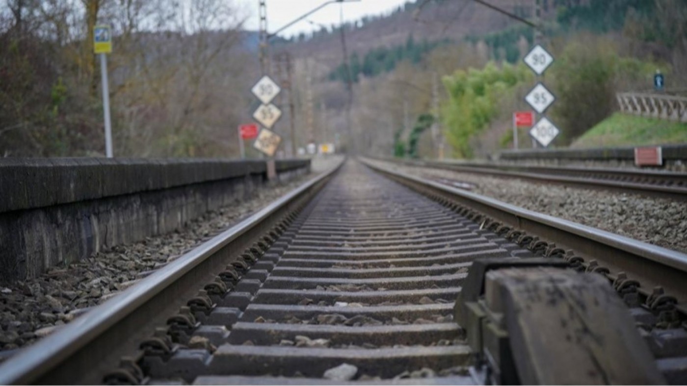 Cuatro años sin tren entre Cartagena y Chinchilla: los municipios afectados exigen su reapertura
