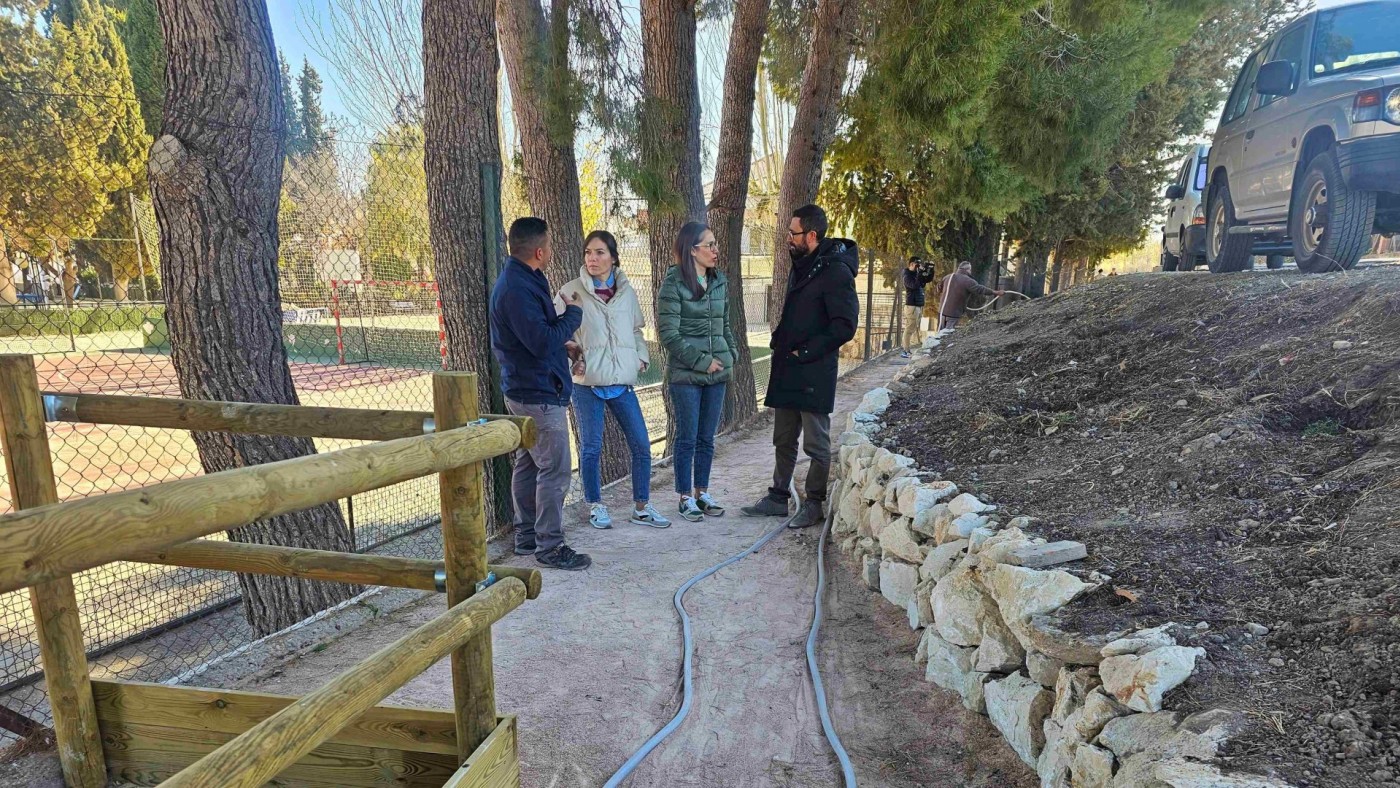 Acondicionan en Caravaca un nuevo tramo del sendero "Anillo Verde"