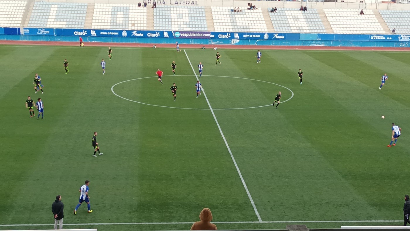 El Lorca Deportiva ya vence con Acciari al mando (1-0) 