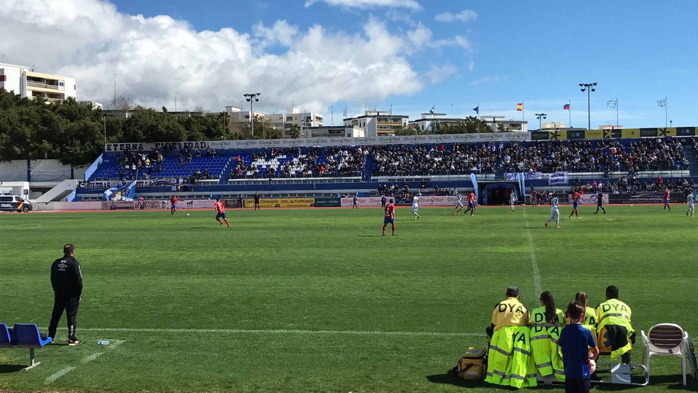 El Real Murcia empata en Marbella 1-1